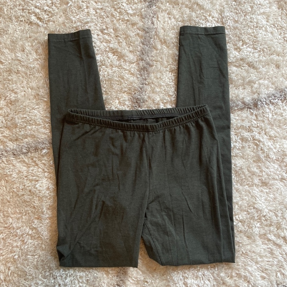 Dark green leggings